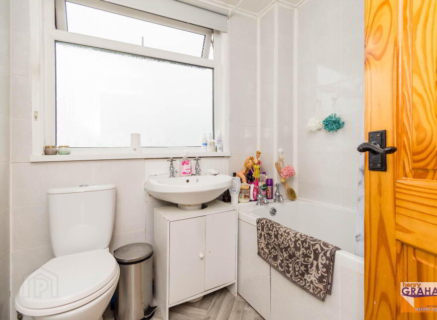 30 Oakridge Park, Belsize Road, Lisburn, BT27 4LZ