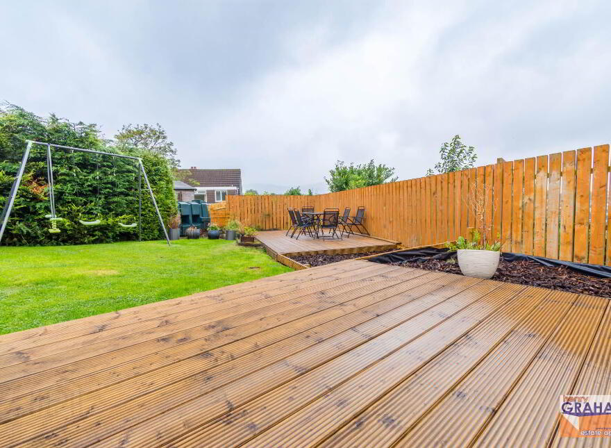30 Oakridge Park, Belsize Road, Lisburn, BT27 4LZ