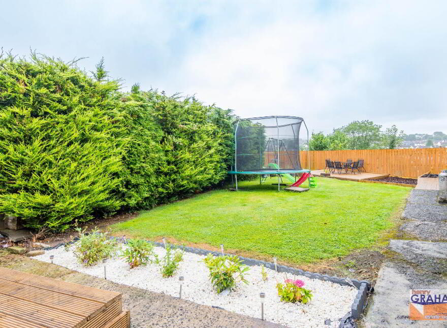 30 Oakridge Park, Belsize Road, Lisburn, BT27 4LZ