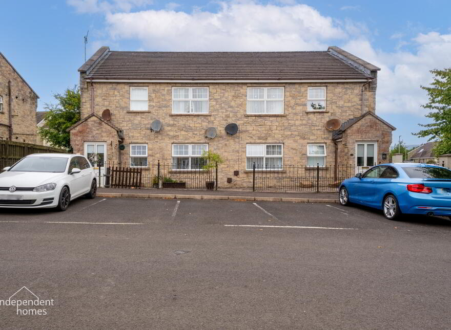 24 Walnut Grove, Larne, BT40 2WS