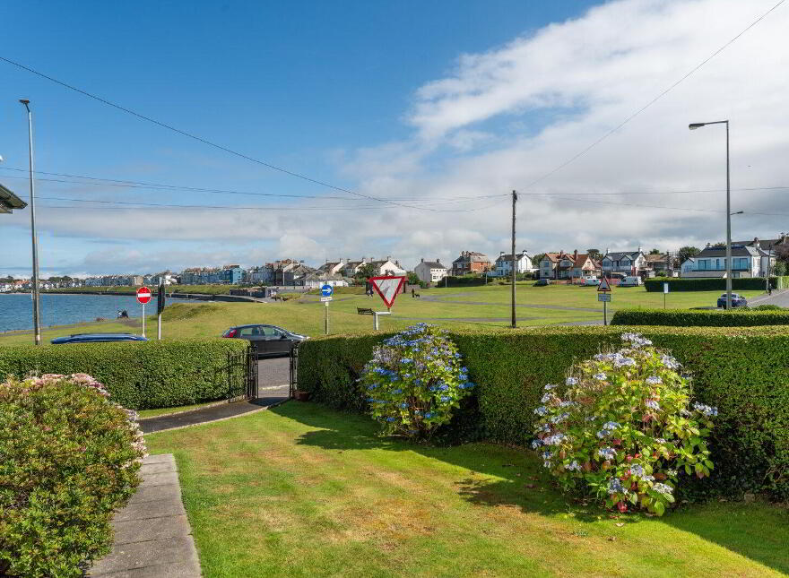 270 Seacliff Road, Bangor, BT20 5HT