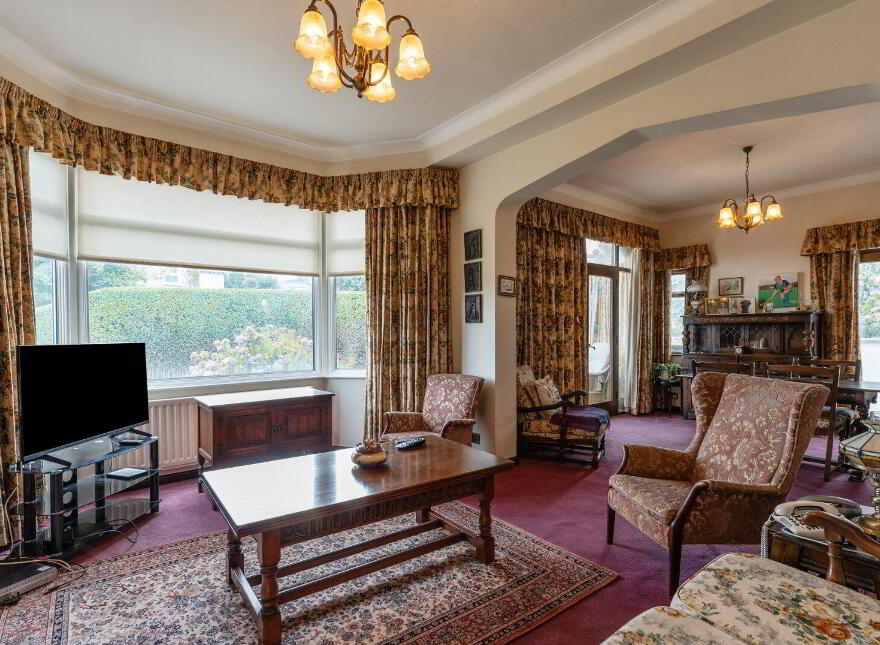 270 Seacliff Road, Bangor, BT20 5HT