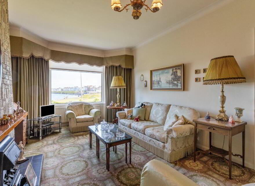 270 Seacliff Road, Bangor, BT20 5HT