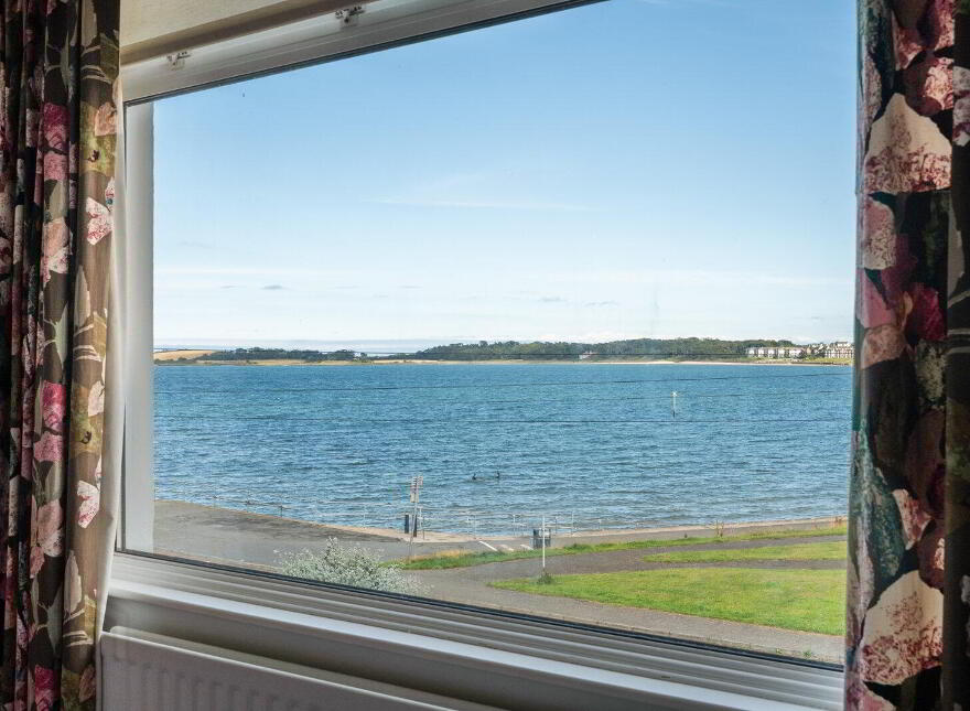 270 Seacliff Road, Bangor, BT20 5HT