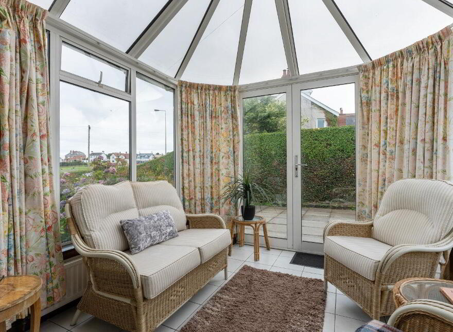 270 Seacliff Road, Bangor, BT20 5HT