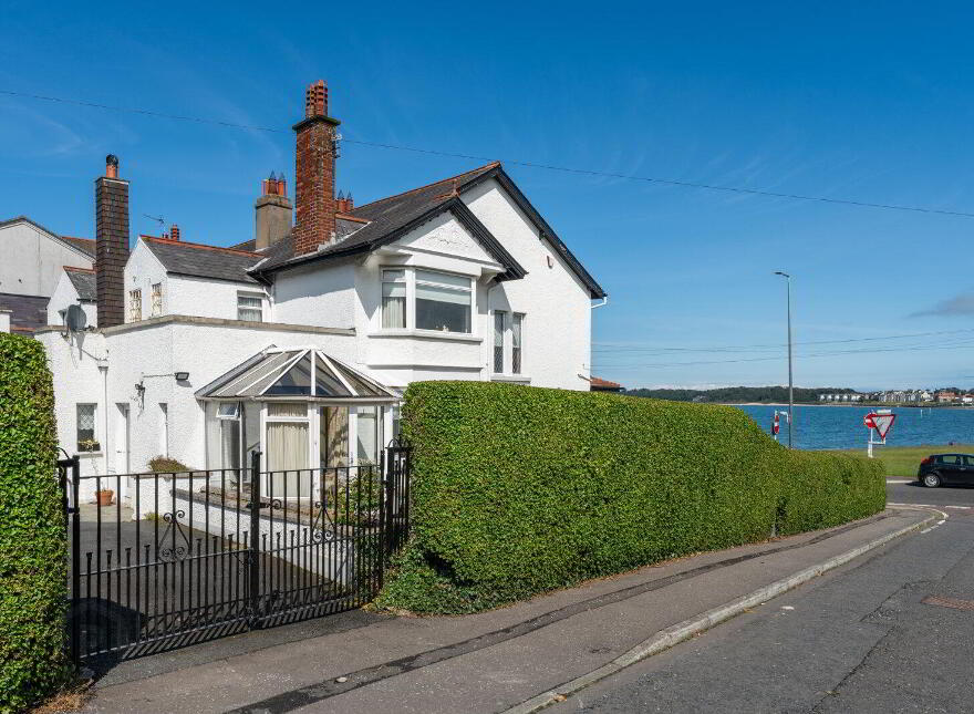 270 Seacliff Road, Bangor, BT20 5HT