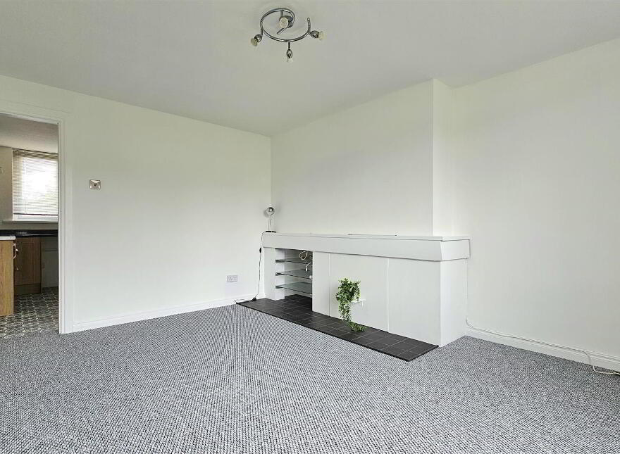 20 Woodburn Avenue, Carrickfergus, BT38 8EZ