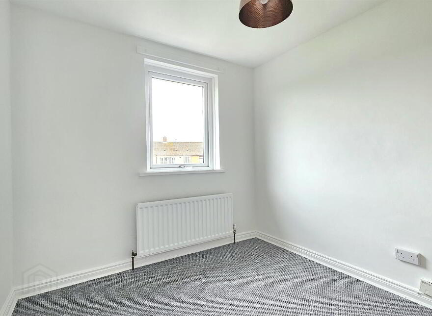20 Woodburn Avenue, Carrickfergus, BT38 8EZ