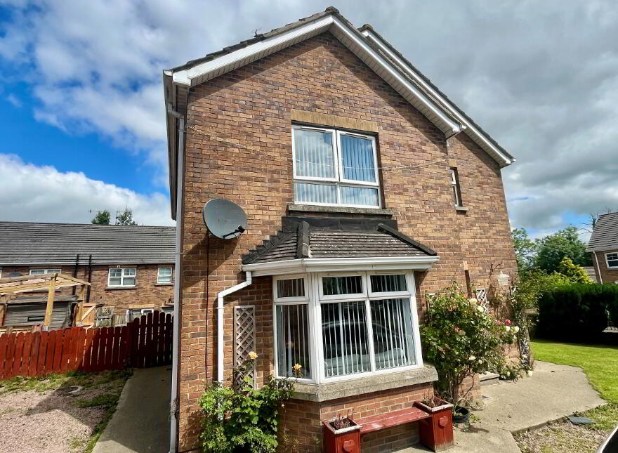9 The Paddock, Sion Mills, BT82 9GZ photo