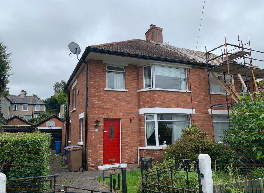 21 Knockbraken Park, Belfast, BT6 0HL photo