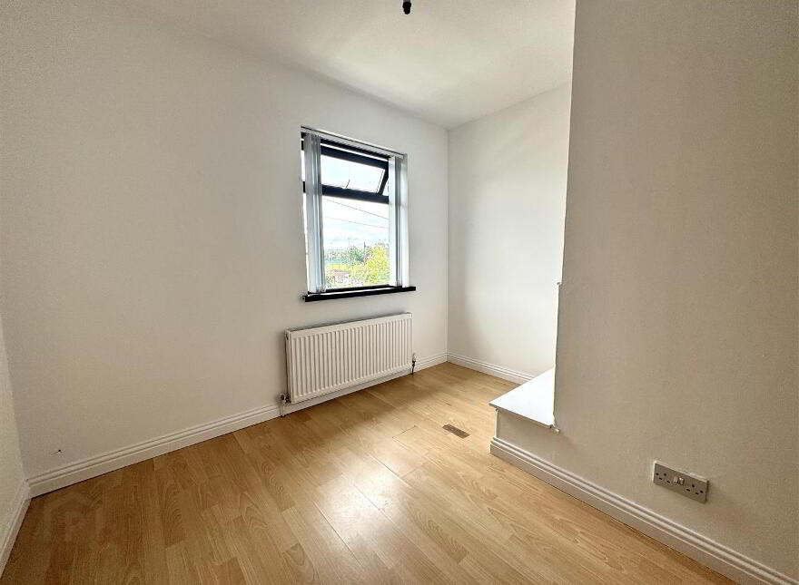 4 Lismara Place, Newtownards, BT23 4NG