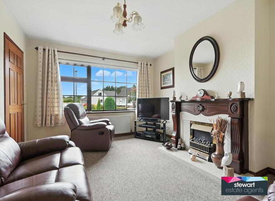 12 Knightsbridge, Dollingstown, BT66 7DB