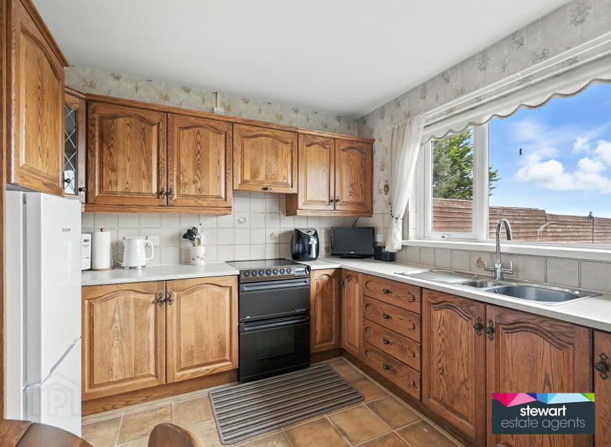 12 Knightsbridge, Dollingstown, BT66 7DB