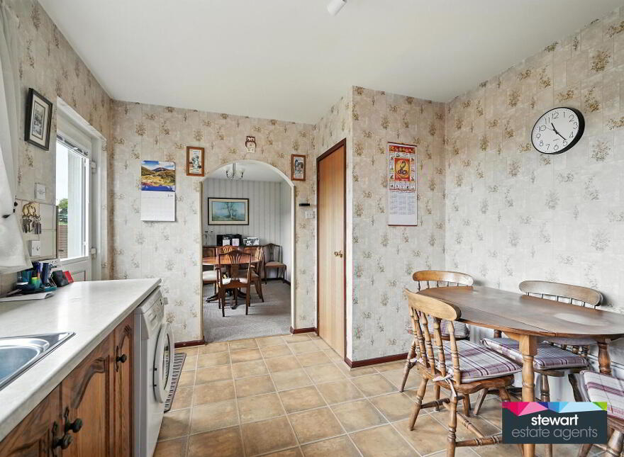 12 Knightsbridge, Dollingstown, BT66 7DB