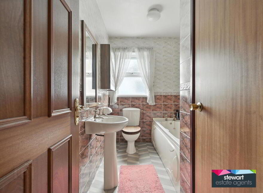 12 Knightsbridge, Dollingstown, BT66 7DB