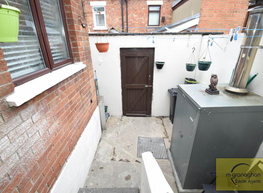 39 Rockmount Street, Falls Road, Belfast, BT12 7PE