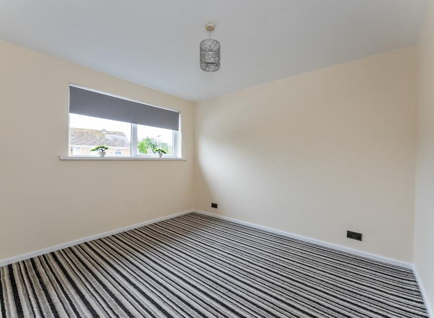 303 Pinebank, Tullygally, Craigavon, BT65 5BZ
