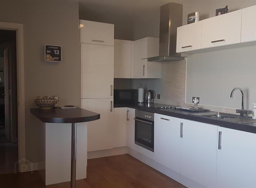 33 The Hull Building, Annadale Crescent, Belfast, BT7 3NE