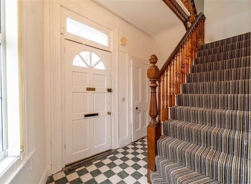 100 Seacliff Road, Bangor, BT20 5EZ