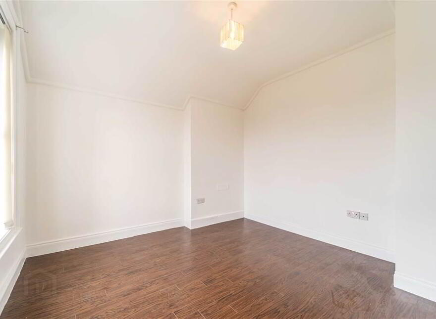 100 Seacliff Road, Bangor, BT20 5EZ