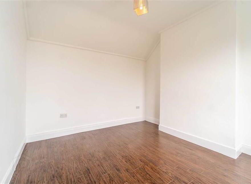 100 Seacliff Road, Bangor, BT20 5EZ