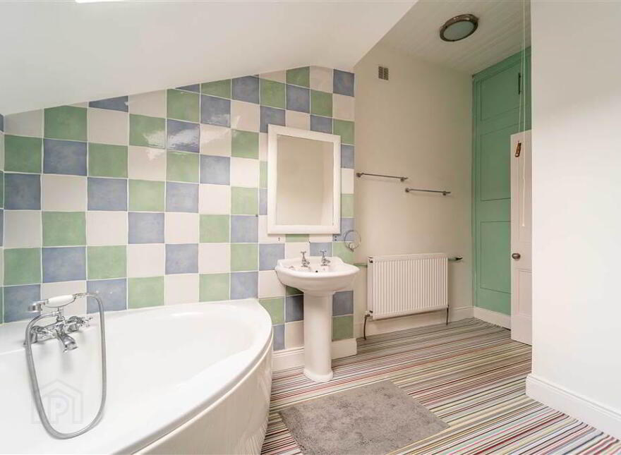 100 Seacliff Road, Bangor, BT20 5EZ
