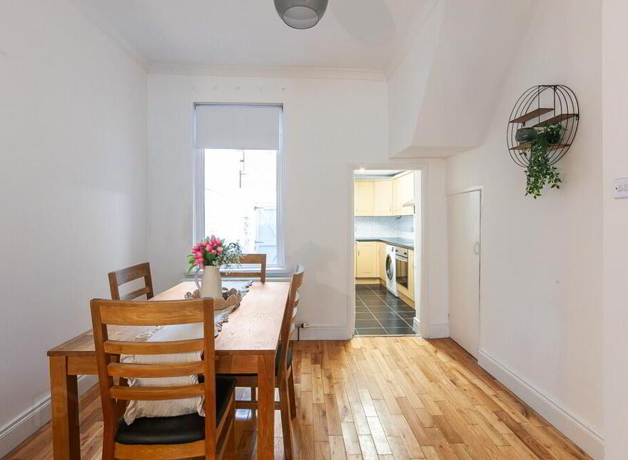 20 Surrey Street, Belfast, BT9 7FS