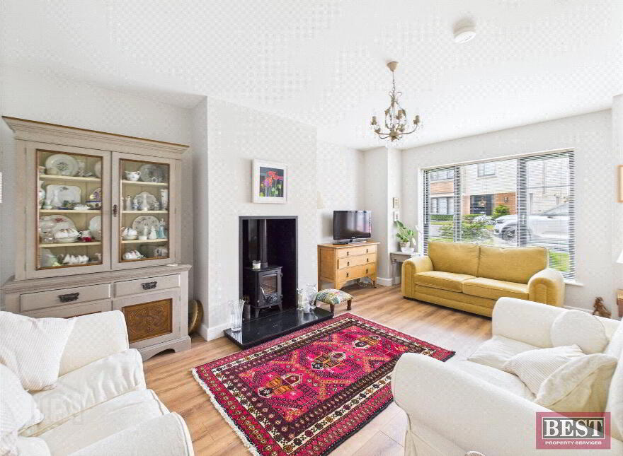 24 Hillcrest Way, Bessbrook, Newry, BT35 7FX