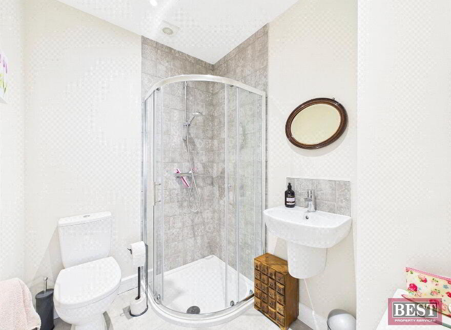 24 Hillcrest Way, Bessbrook, Newry, BT35 7FX