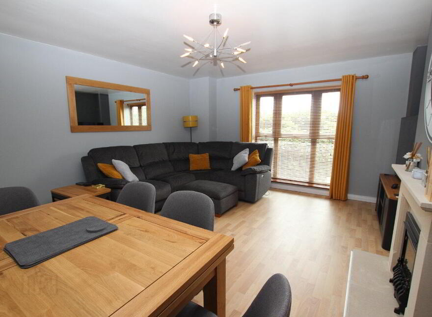 9 Mayfield Mansion Square, Newtownabbey, BT36 7WT