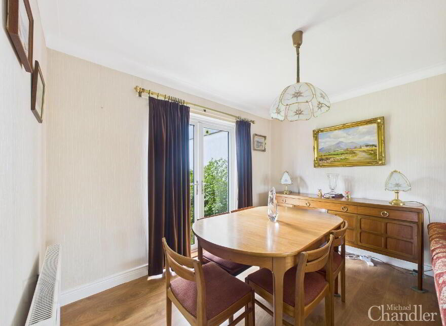 40 Blenheim Park, Carryduff, Castlereagh, Belfast, BT8 8NN