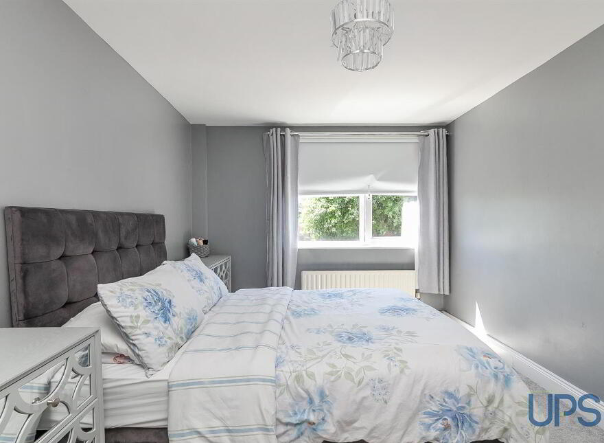 17 Broom Park Heights, Twinbrook, Belfast, BT17 0JJ