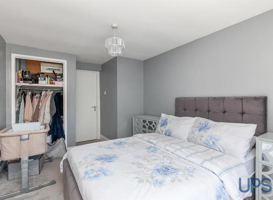 17 Broom Park Heights, Twinbrook, Belfast, BT17 0JJ