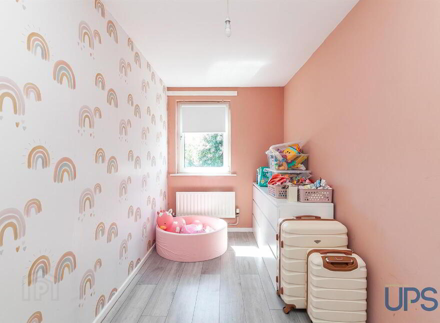 17 Broom Park Heights, Twinbrook, Belfast, BT17 0JJ