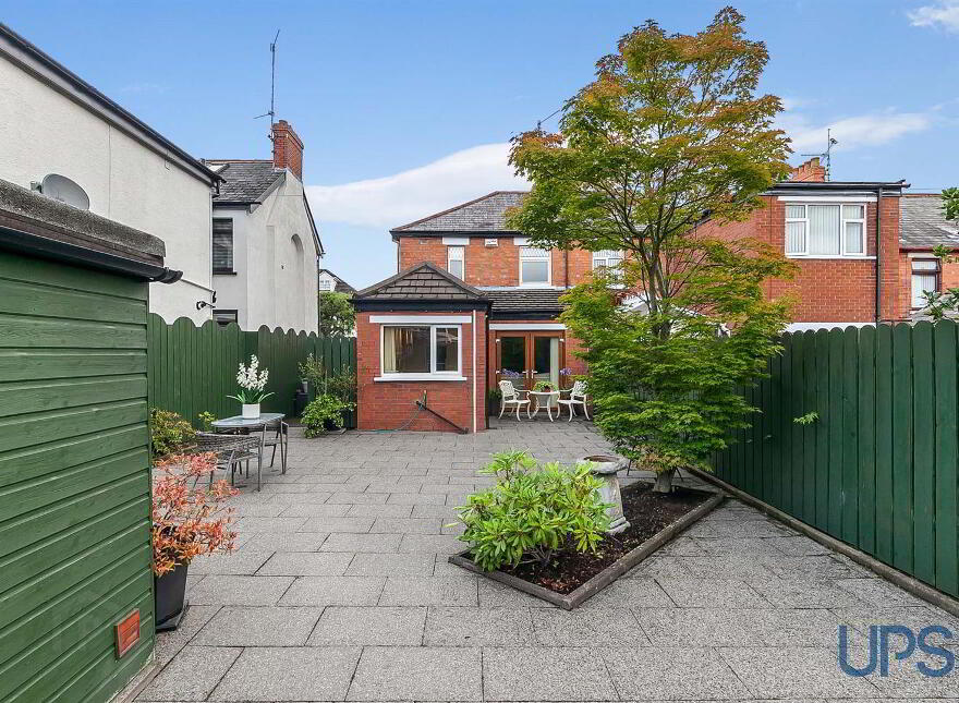216 Stockmans Lane, Andersonstown, Belfast, BT11 9AR