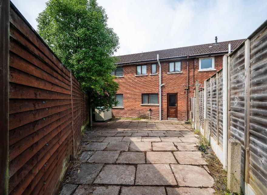 1 Annadale Crescent, Belfast, BT7 3DJ