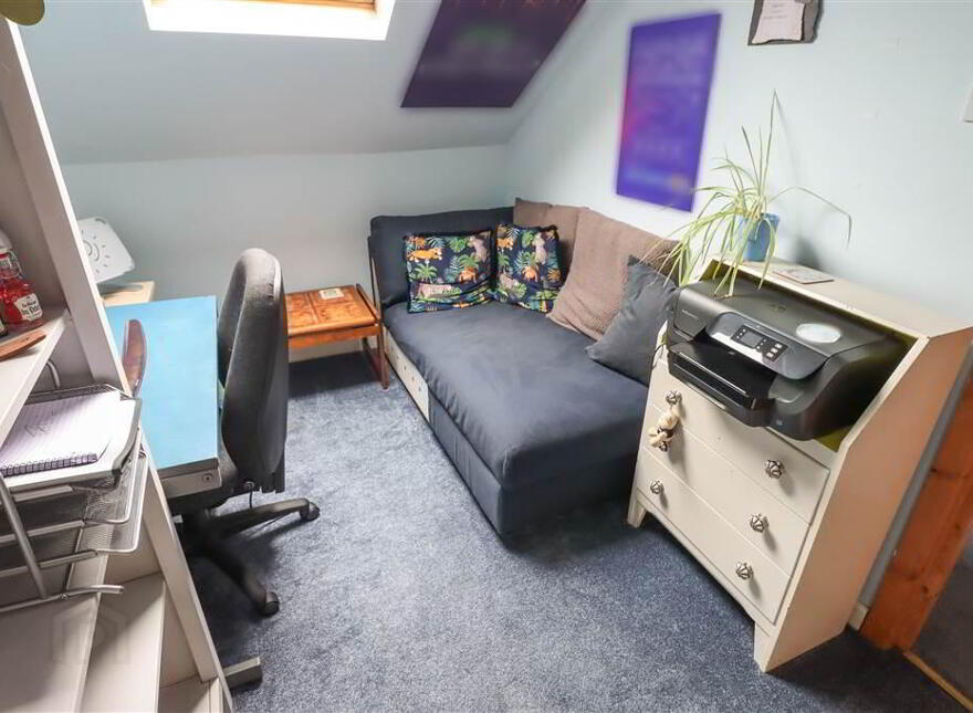 6 Queen Victoria Street, Belfast, BT5 5BG