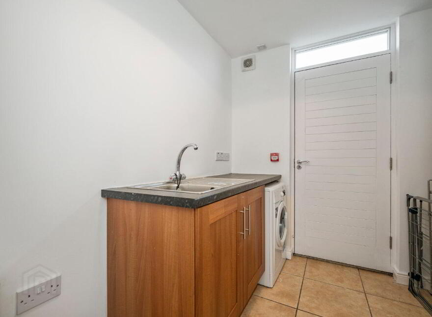 133 Northbrook Street, Belfast, BT9 7DJ