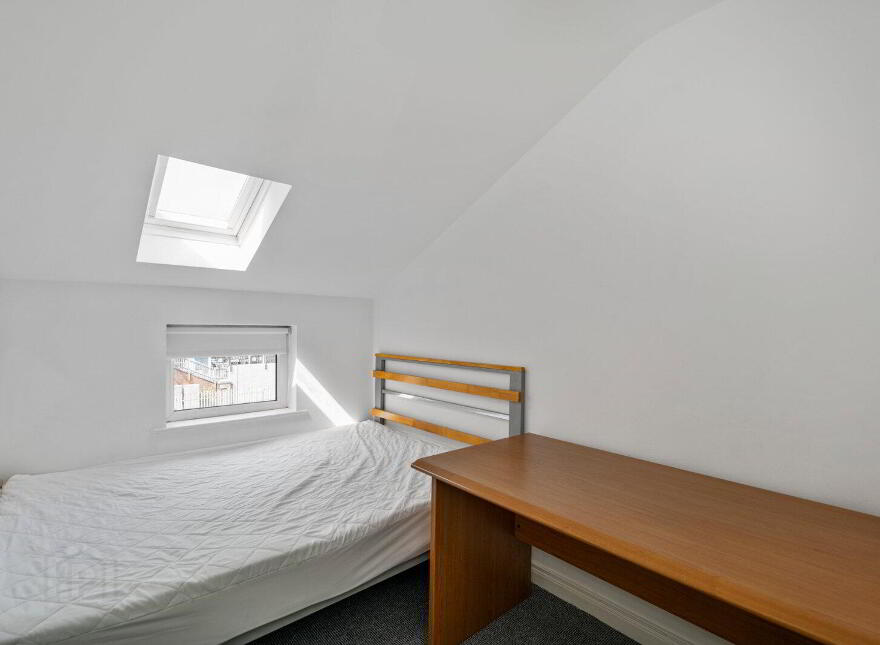 133 Northbrook Street, Belfast, BT9 7DJ