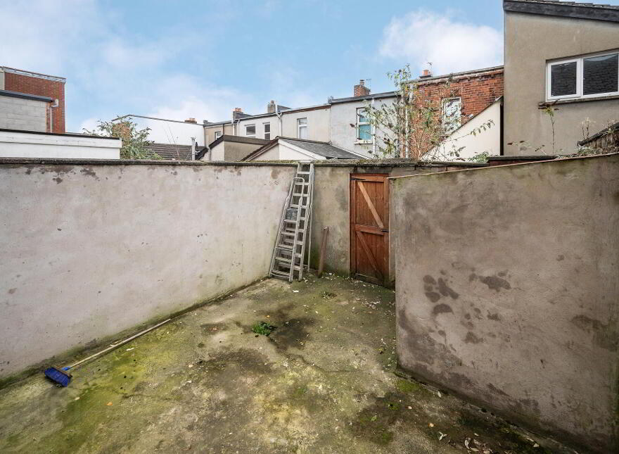 34 Harleston Street, Belfast, BT9 5FS