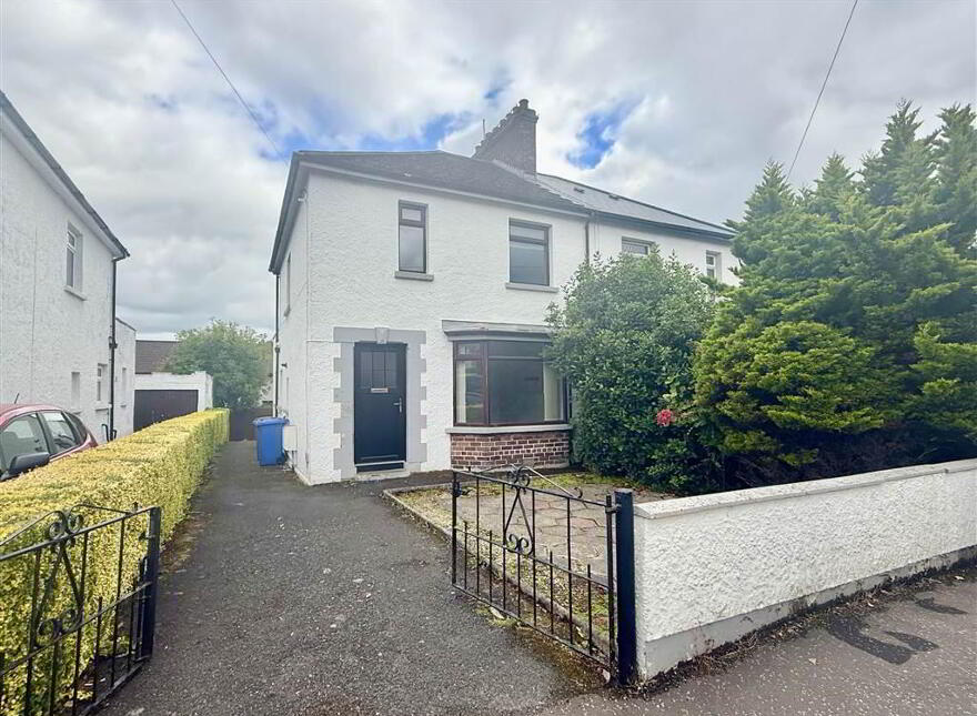 96 Onslow Parade, Belfast, BT6 0AT