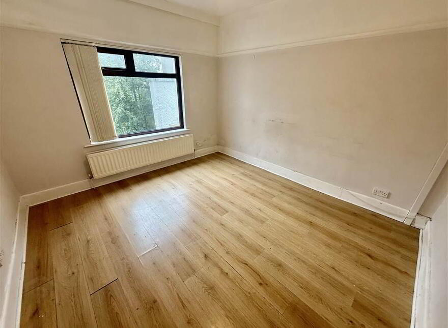 96 Onslow Parade, Belfast, BT6 0AT