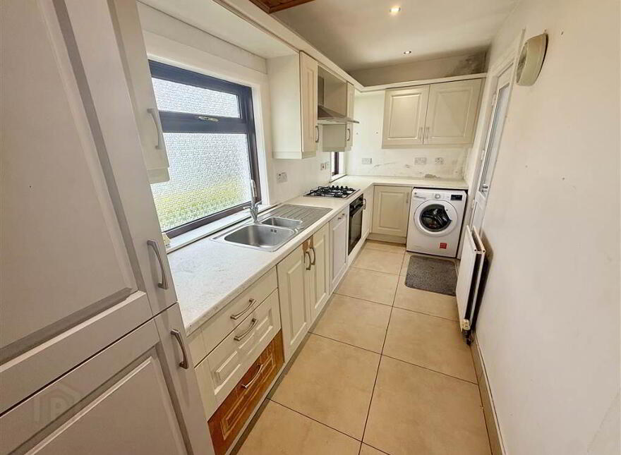 96 Onslow Parade, Belfast, BT6 0AT