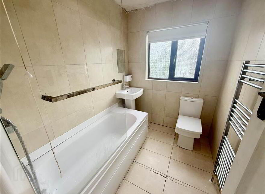 96 Onslow Parade, Belfast, BT6 0AT