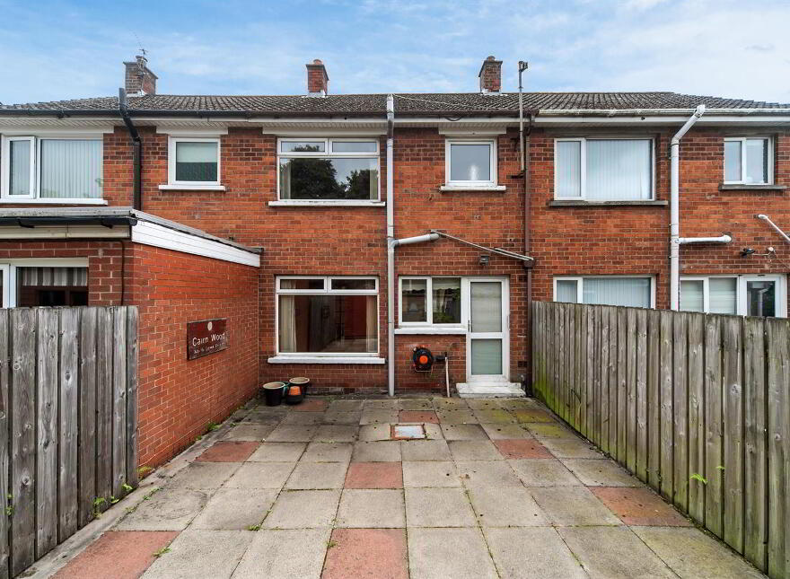 32 Robbs Road, Dundonald, Belfast, BT16 2NA