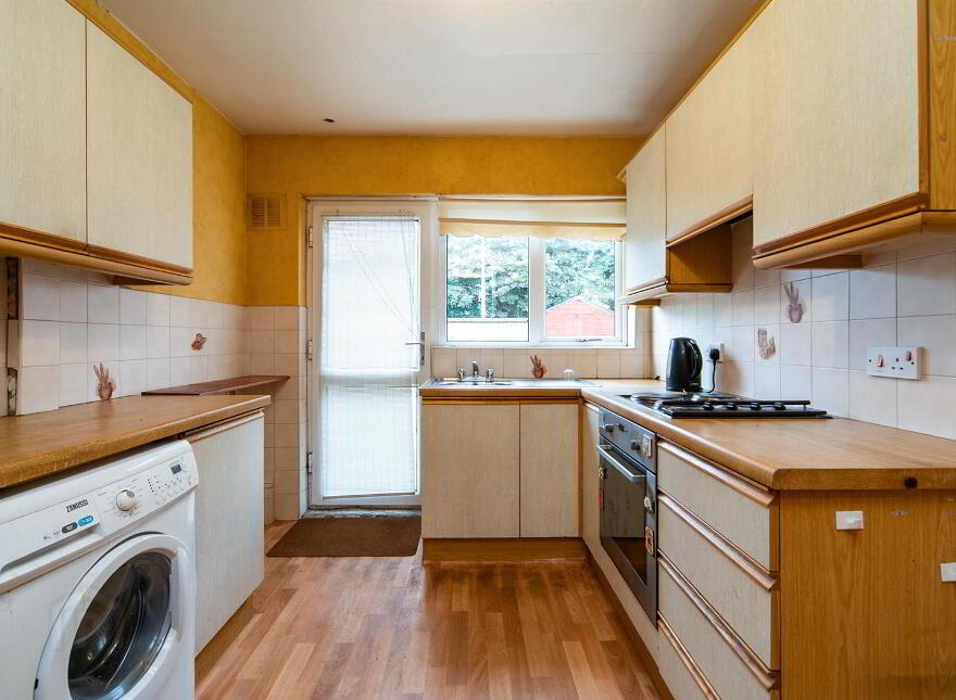 32 Robbs Road, Dundonald, Belfast, BT16 2NA