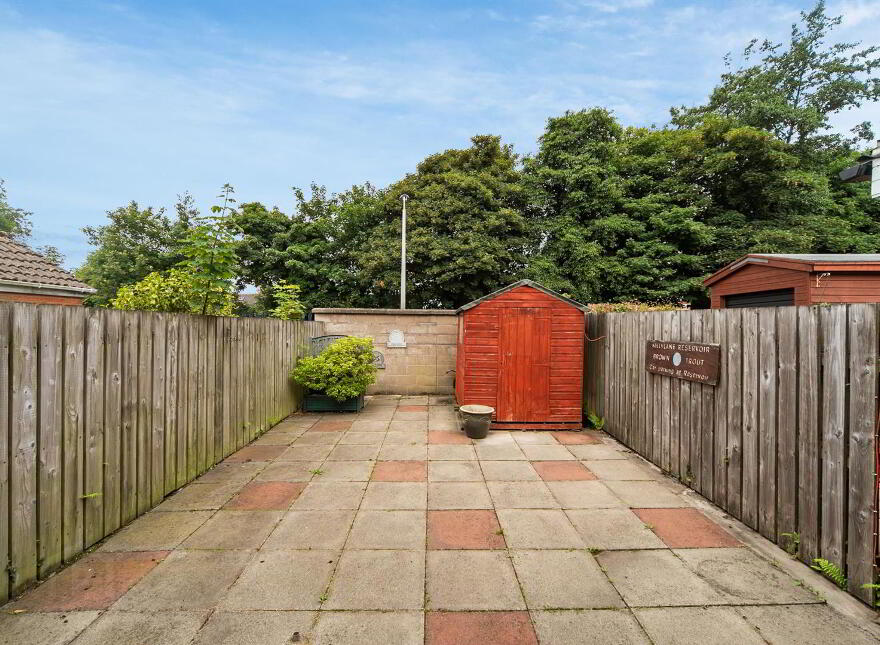 32 Robbs Road, Dundonald, Belfast, BT16 2NA