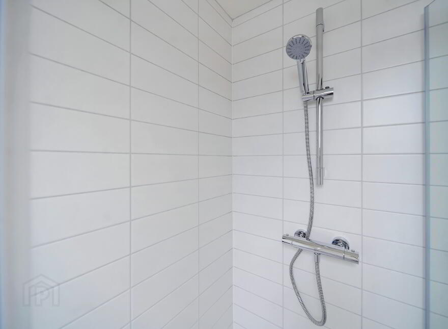 2 Esker Road, Dromore, BT78 3JH