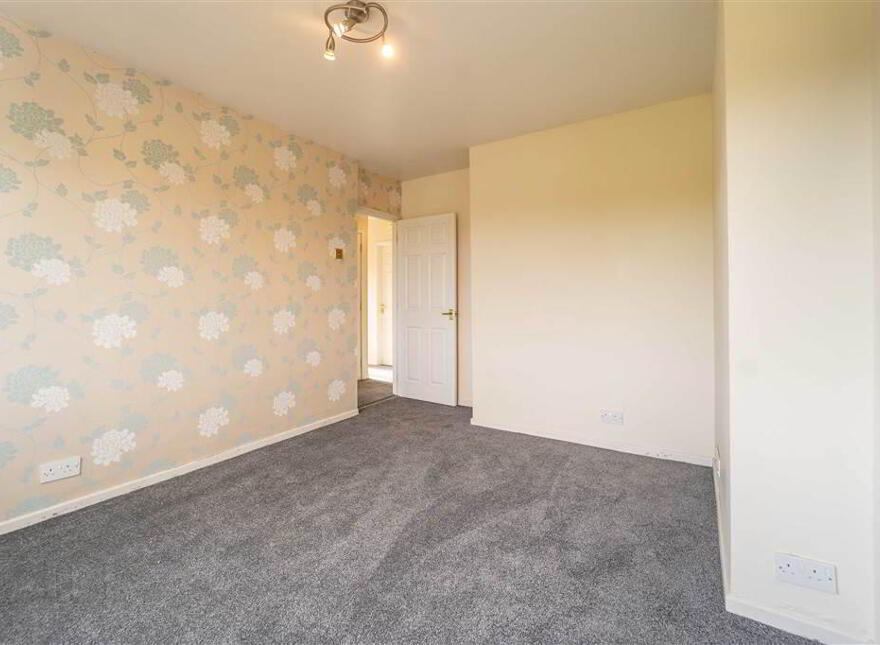 40 Churchill Park, Bangor, BT20 5RL