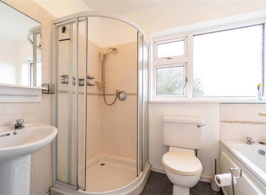 40 Churchill Park, Bangor, BT20 5RL